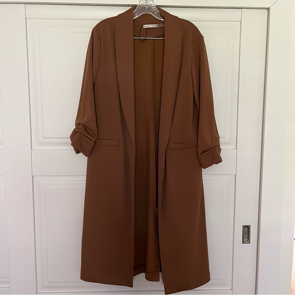 Alice + Olivia Muriel Scrunched Sleeve long coat -S/P